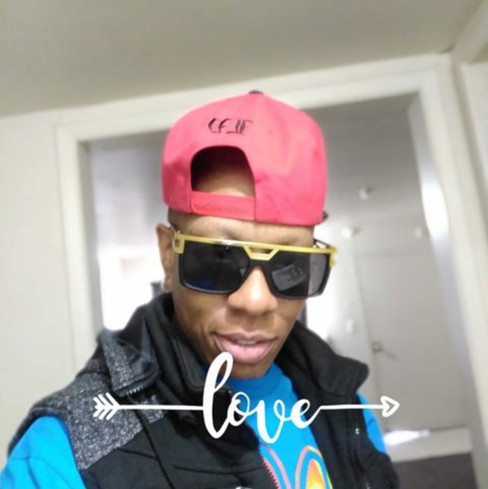 Meet your Posher, Red